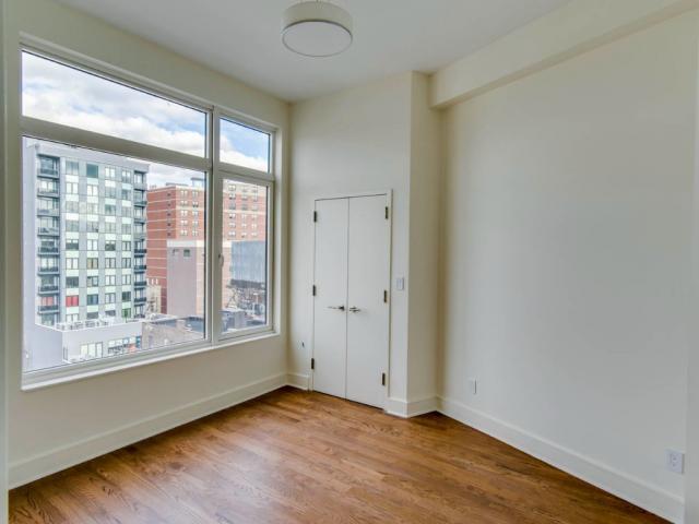 Building Photo - 1 bedroom in ASTORIA NY 11102