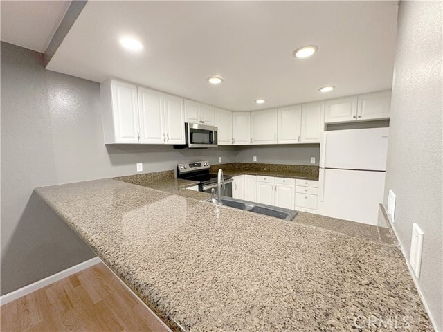 Building Photo - 12546 Pinegrove Ln