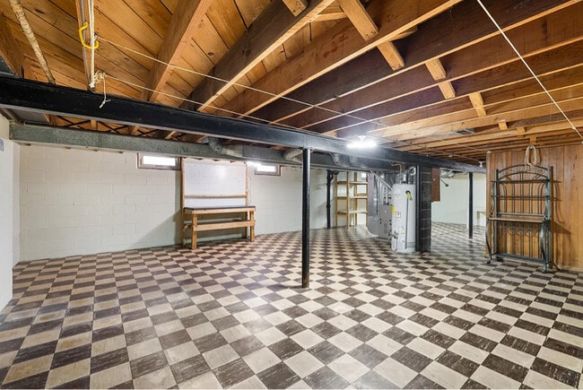 Building Photo - 2816 N 75th St