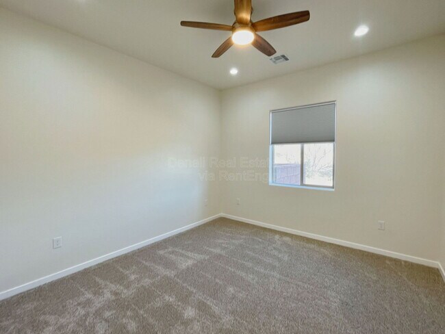 Building Photo - 14431 Wood Canyon Pl