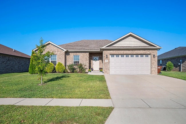 Building Photo - 547 Southern Cross Dr