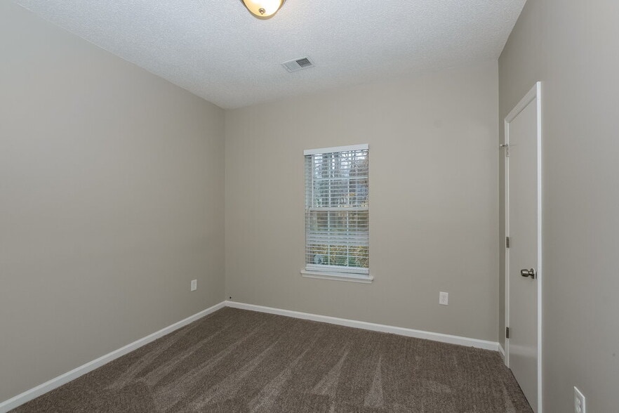 Building Photo - 11314 Clayford Ridge