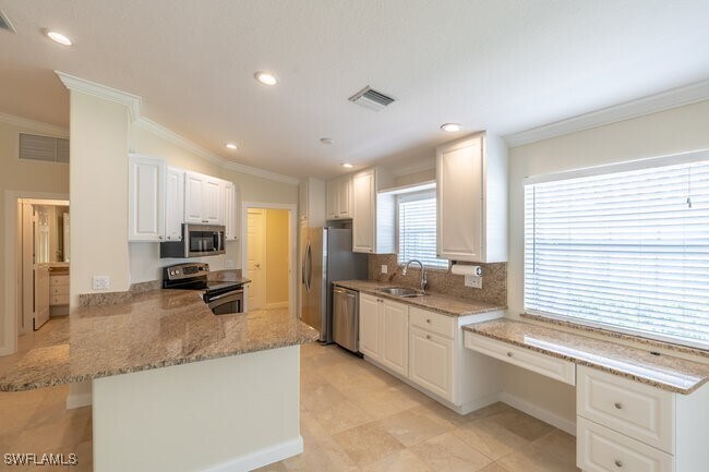 Building Photo - 7653 Rozzini Ln