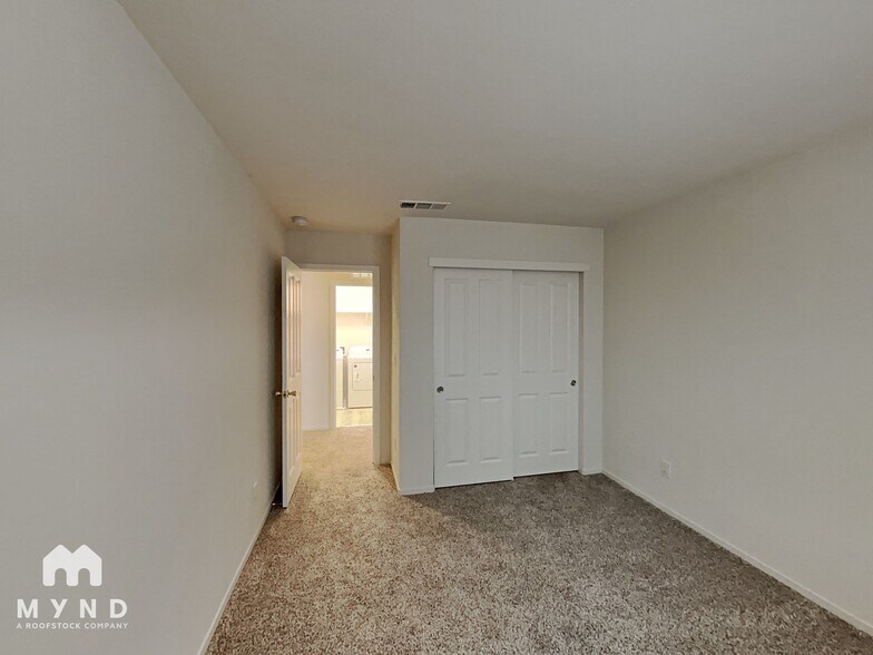 Building Photo - 14341 Durham Dr