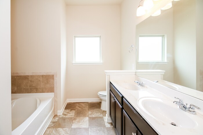 Building Photo - 385 Lossie Ln