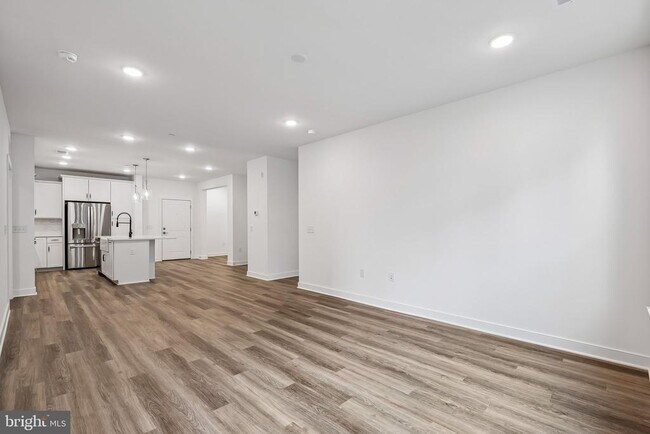 Building Photo - 21731 Dovekie Ter