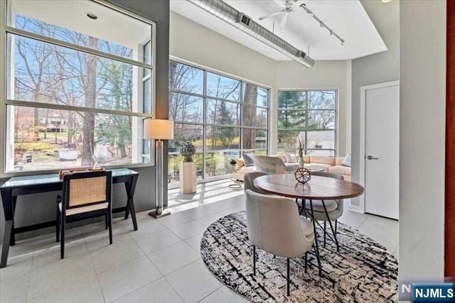 Building Photo - 954 Pines Terrace