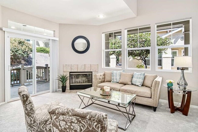 Building Photo - Beautiful 3 Bed, 3 Bath Condo for Rent in Livermore, CA