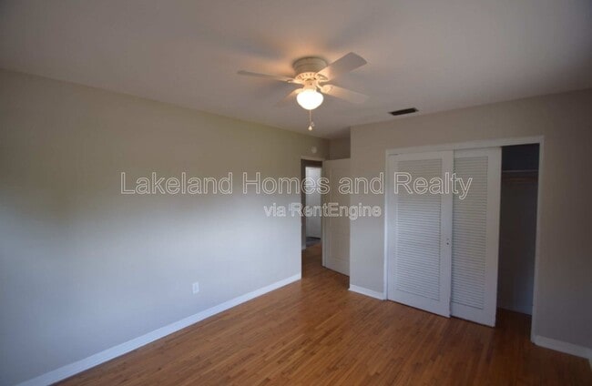Building Photo - 307 Steedly Ave