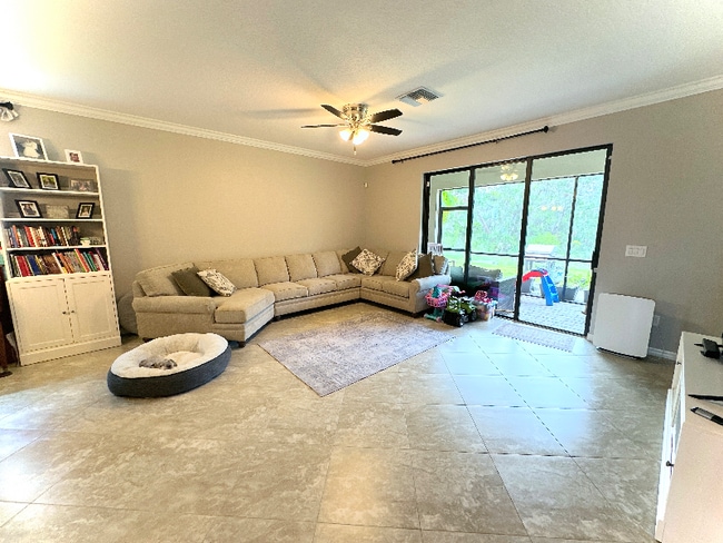 Building Photo - 11319 Sweetgrass Dr