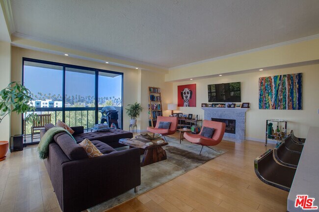 Building Photo - 124 Idaho Ave