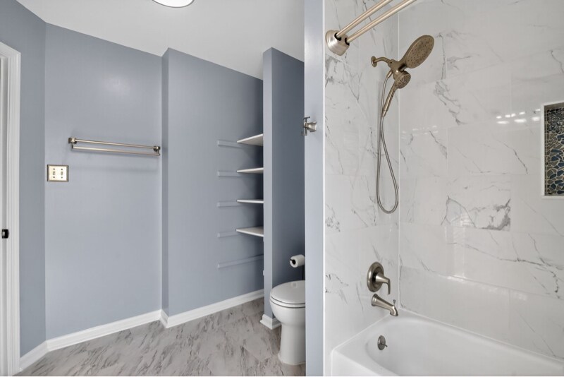 Building Photo - 405 Westminster Ln