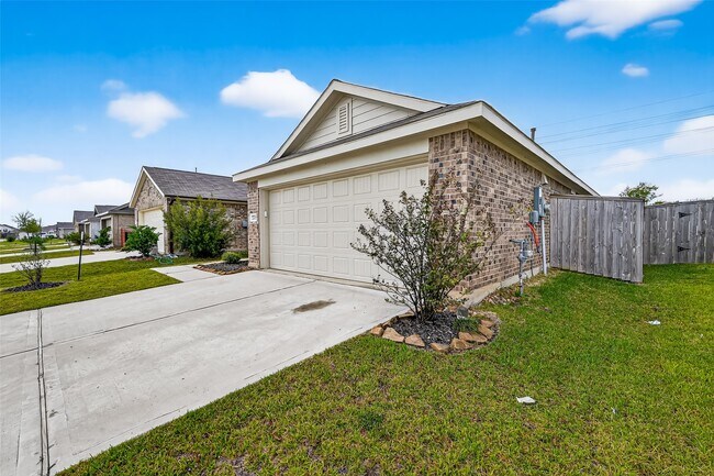 Building Photo - 7719 Cedar Birch Dr