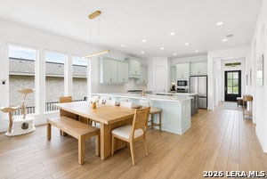 Building Photo - 24062 Sidehill Lie