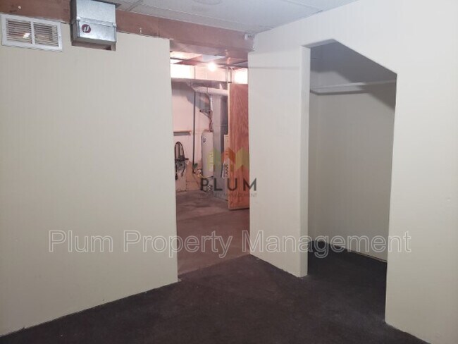 Building Photo - 5602 Bridger Ct