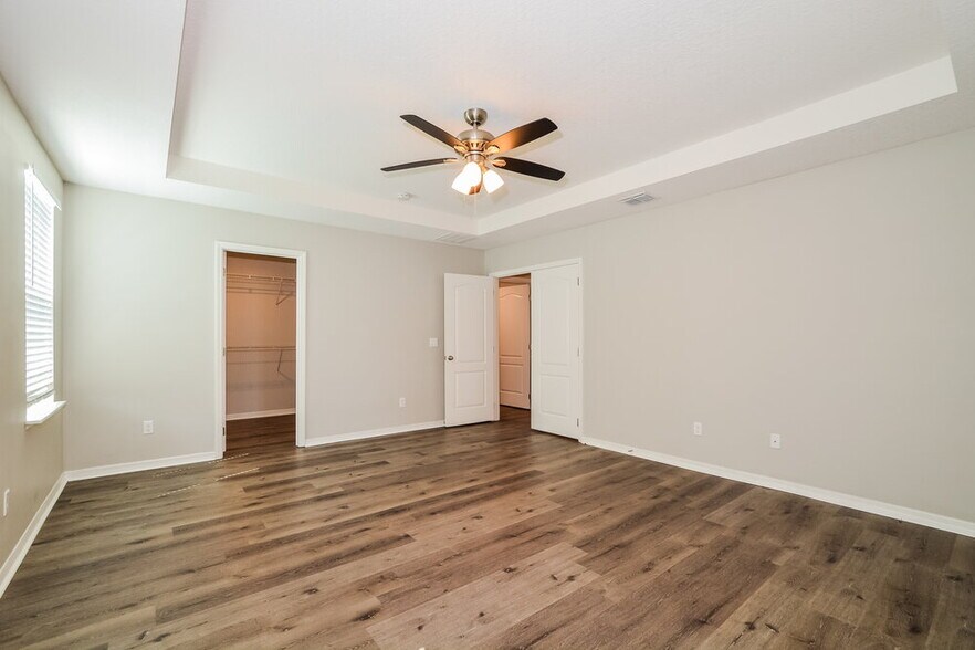 Building Photo - 2237 Aitkin Loop