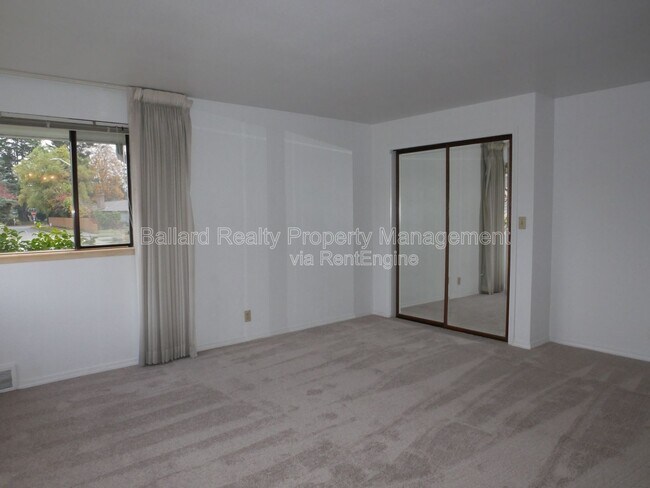 Building Photo - 8615 23rd Ave NW