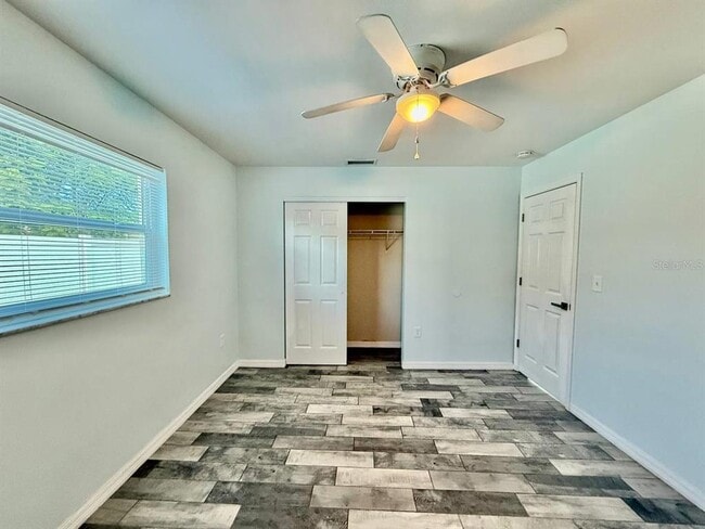 Building Photo - 6149 Staunton Dr
