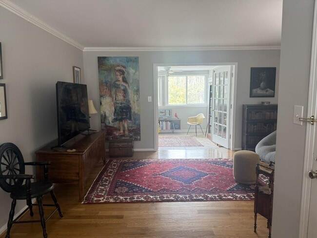 Building Photo - 54 La Rue Pl NW