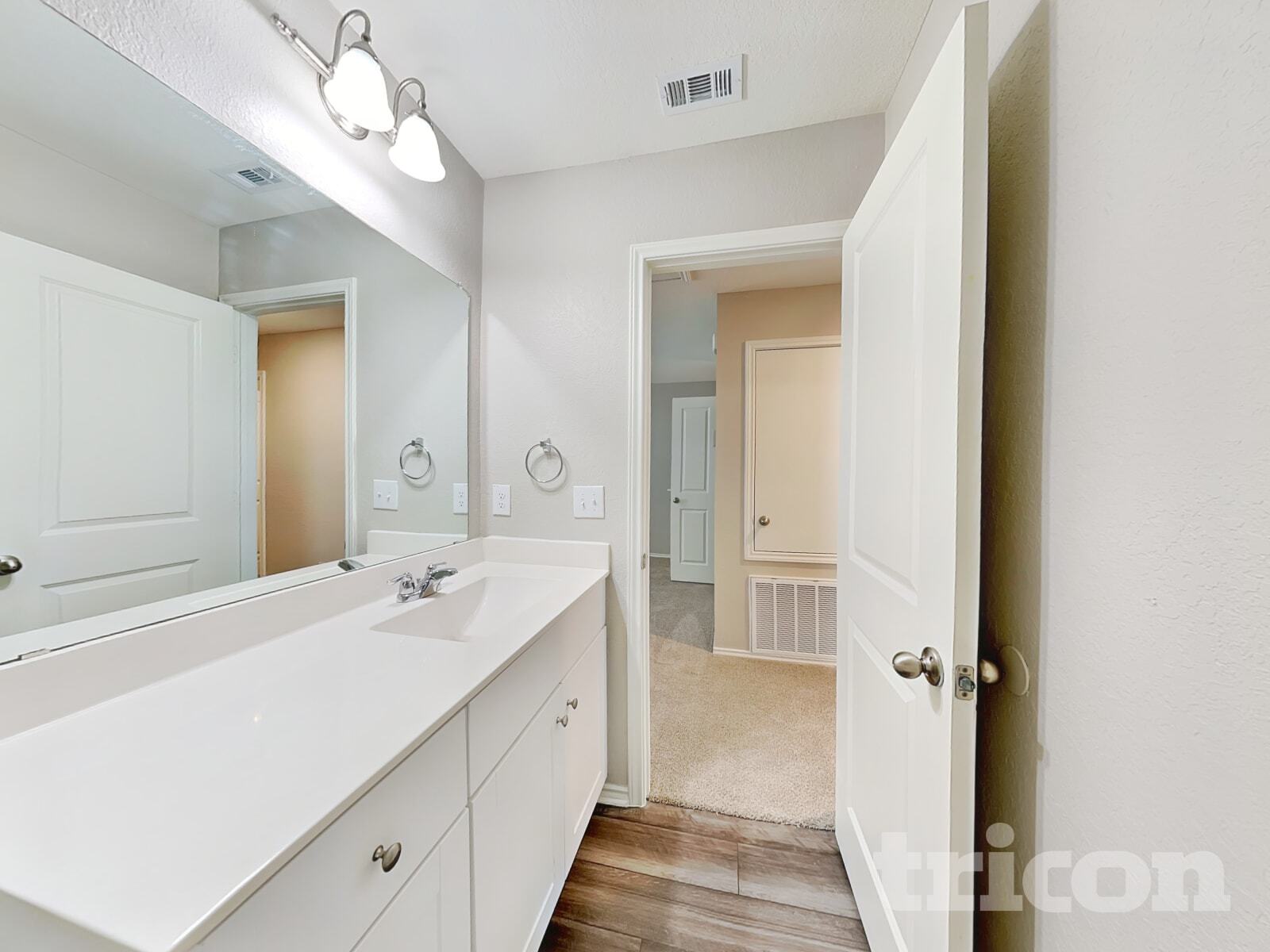 Building Photo - 5206 Winding Strm