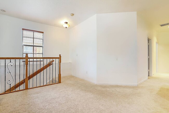 Building Photo - 135 Seagrape Dr