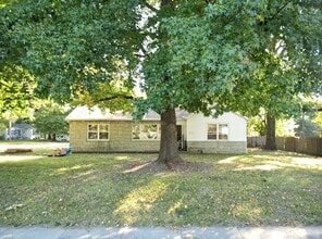 Building Photo - 1912 N 17th St