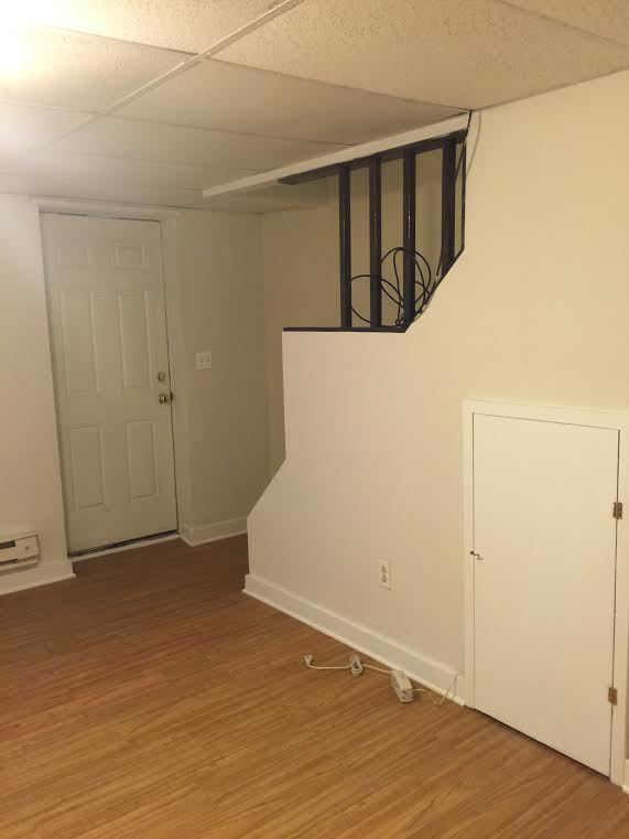 Building Photo - Cuddy