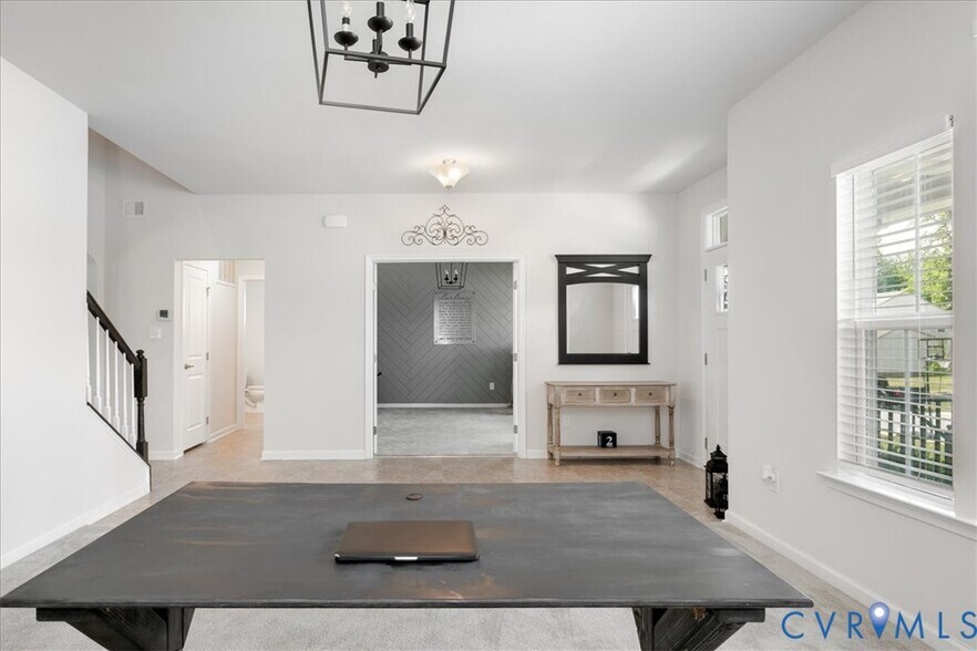 Building Photo - 10430 Eagle Ct