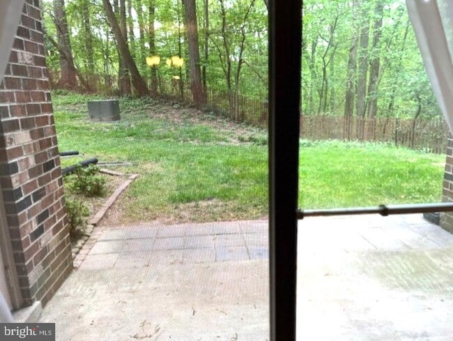 Building Photo - 3840 Steppes Ct