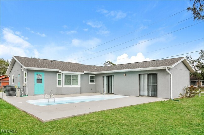 Building Photo - 4007 Allure Ln