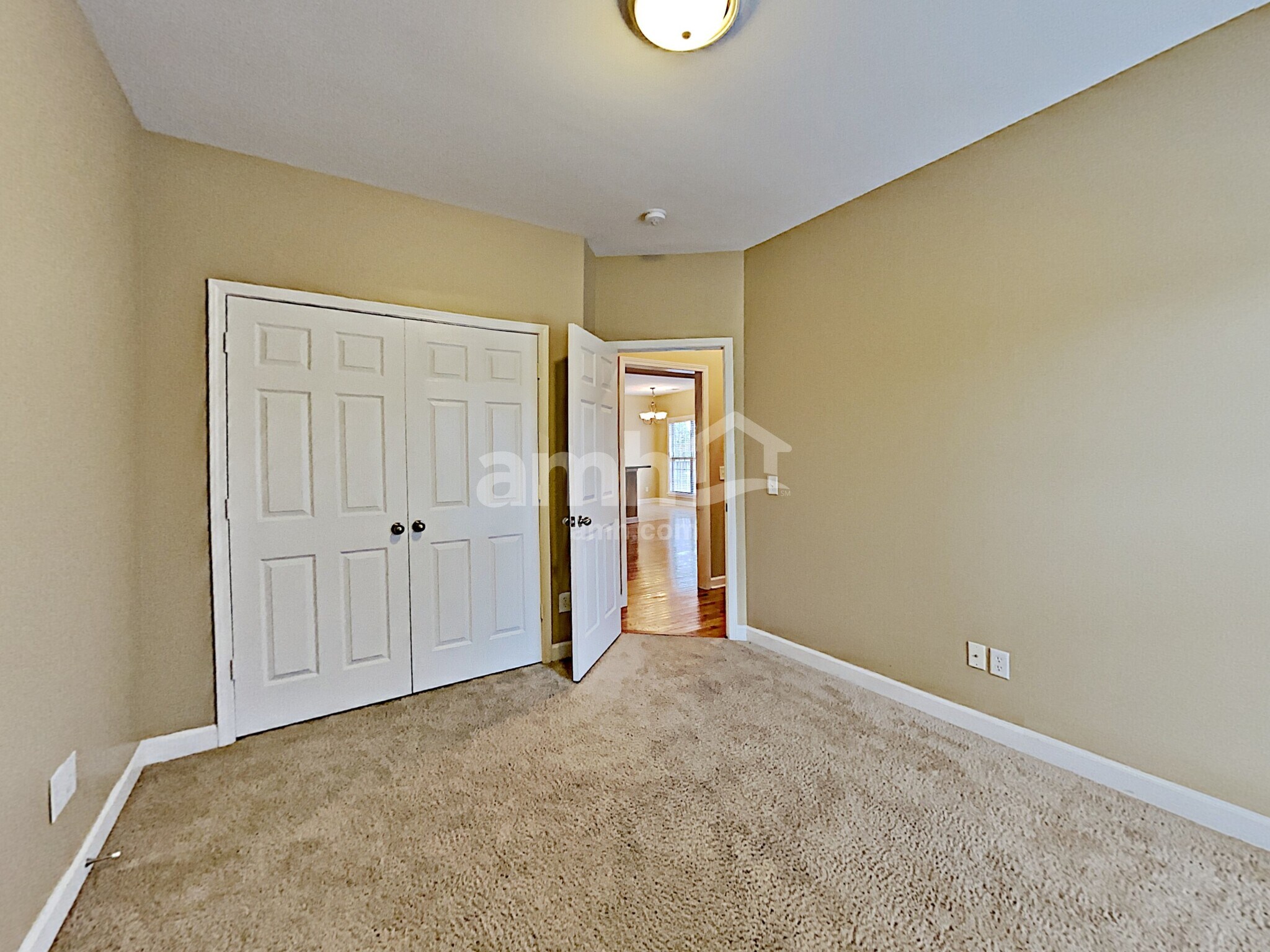Building Photo - 165 Bland Dr
