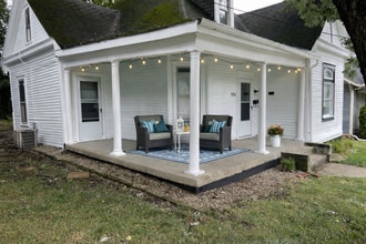 Building Photo - 376 Park Ave