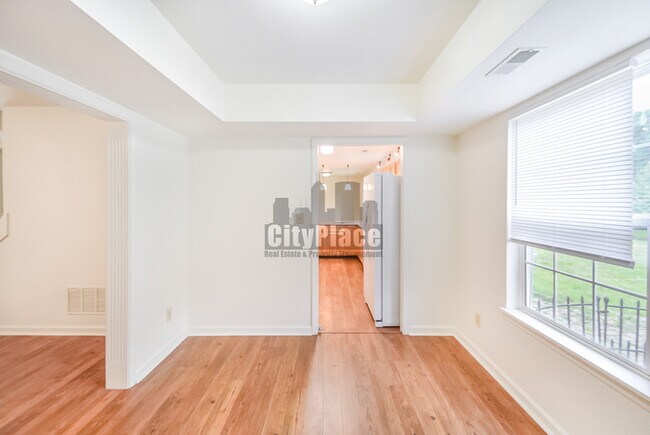 Building Photo - 263 Brooks Bend