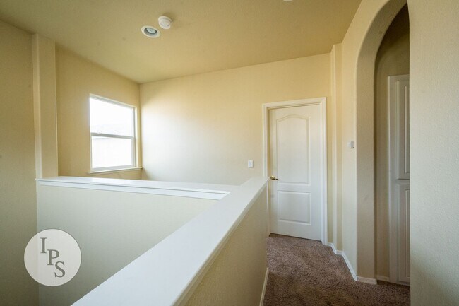 Building Photo - 1717 Glen Dunbar Ln