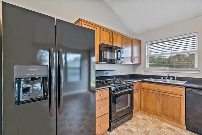 Building Photo - 3903 Crown Ridge Ct