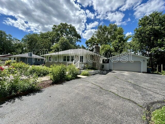 Building Photo - 2534 Parr Dr