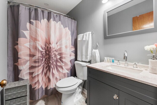 Building Photo - 5000 190th St