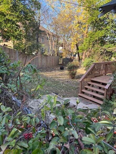 Building Photo - 542 52nd St S