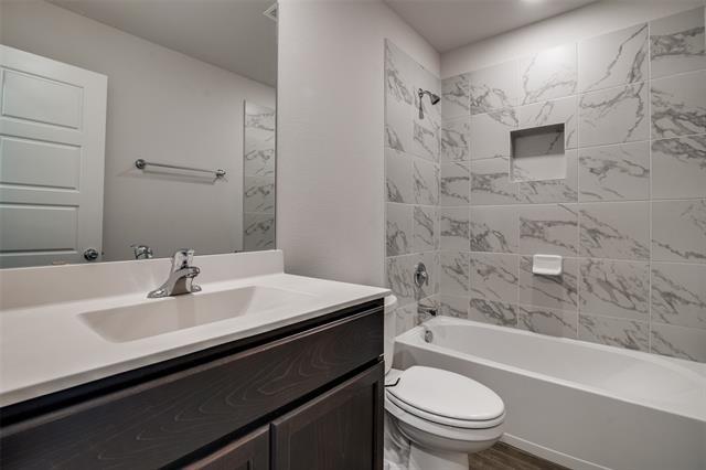 Building Photo - 722 Gentle Bird Dr