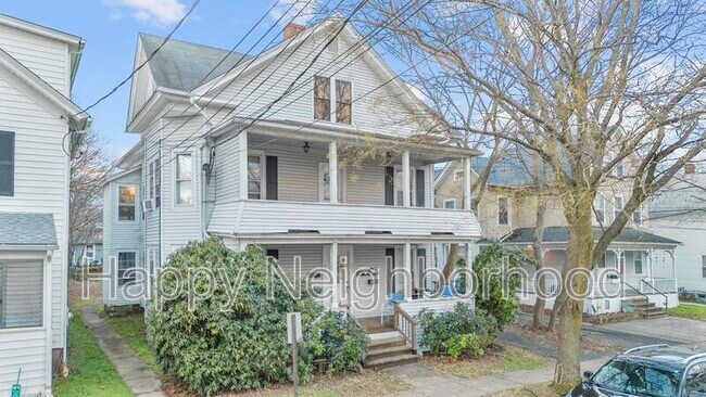 Building Photo - 209 Pearl St