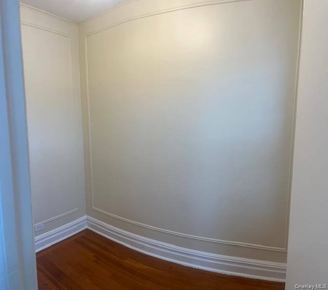 Building Photo - 14 E 236th St