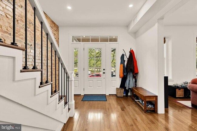 Building Photo - 4012 7th St NW