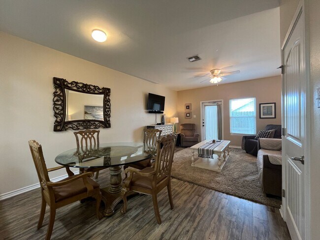 Building Photo - 15128 Dory Dr