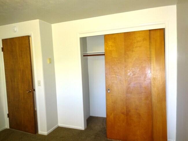 Building Photo - 655Mayfair - FH
