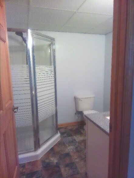 Building Photo - 1103 Autumn Dr