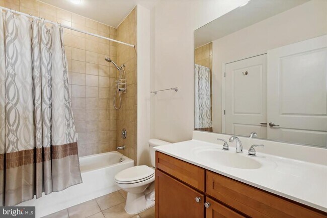 Building Photo - 2720 S Arlington Mill Dr