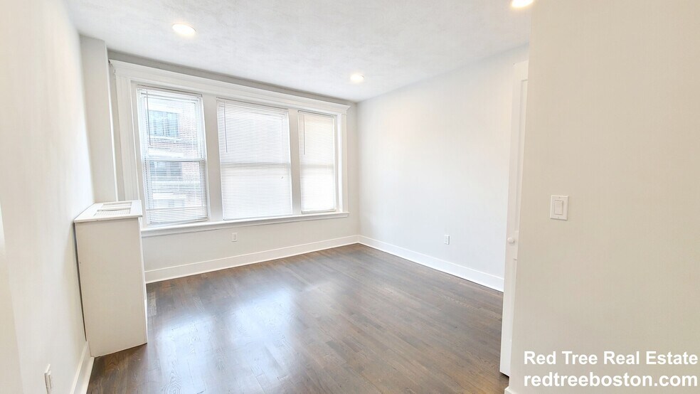 Building Photo - 108 Jersey St