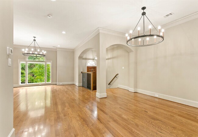 Building Photo - 4 Waterway Ct