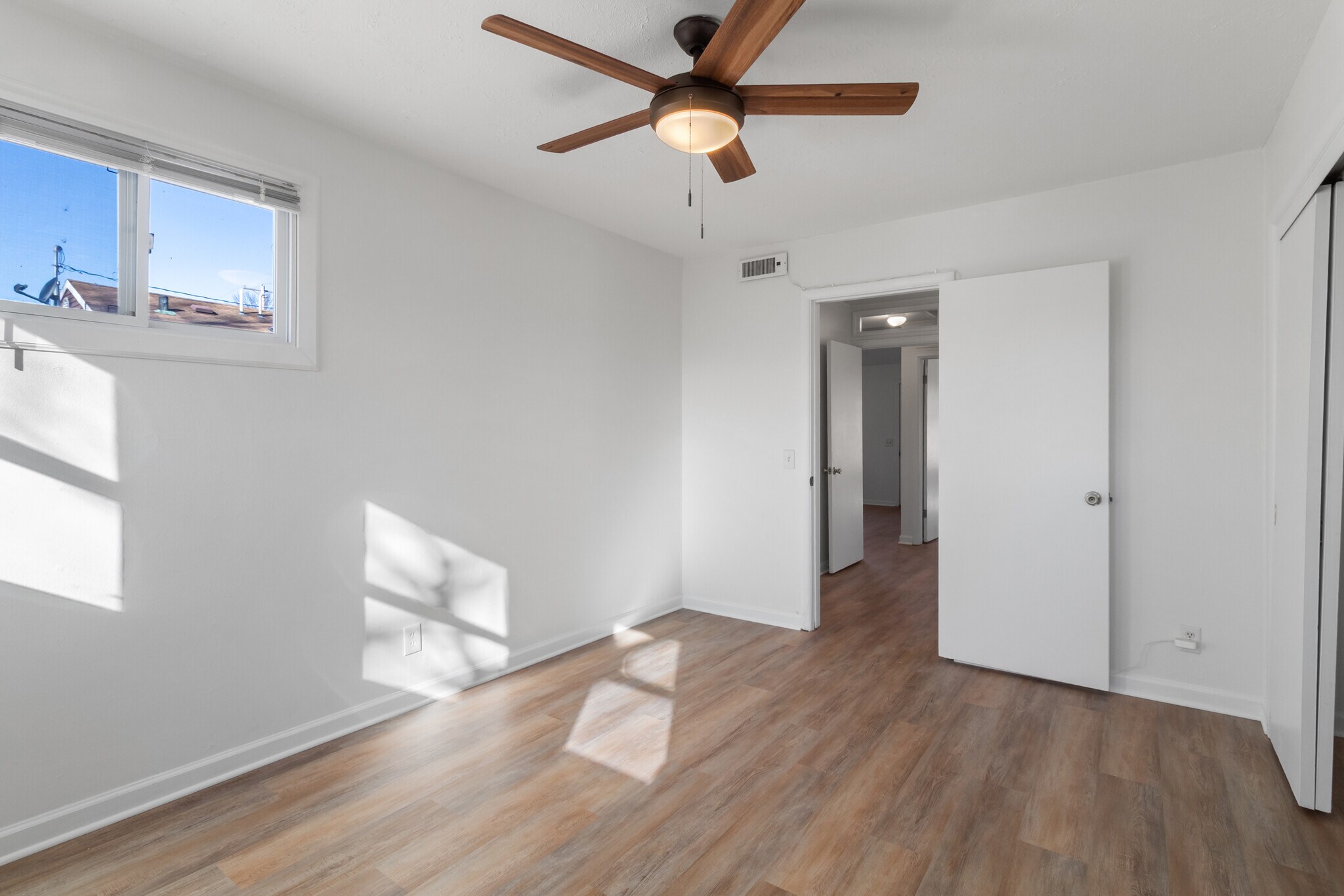 Building Photo - 3489 Hargrove St