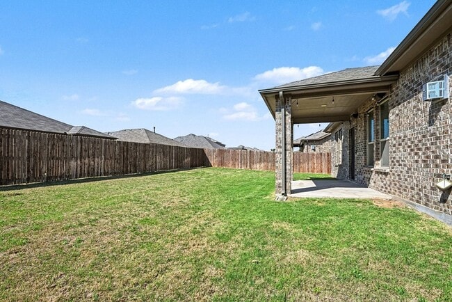 Building Photo - 613 Dunster Ln